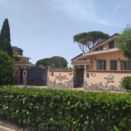 Villa Vittorio Infernetto Esterno foto